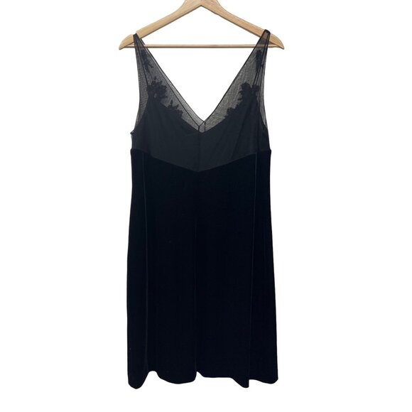 Evan-Picone Velvet Slip Dress with Tulle and Beading - Picture 5 of 7
